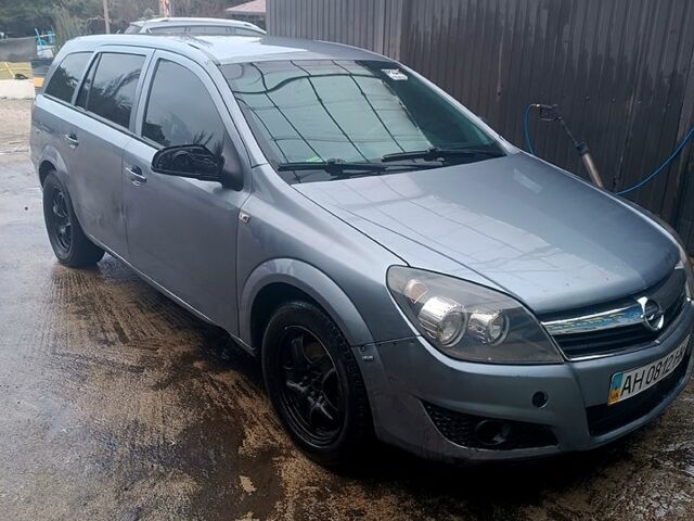 Опель Астра, объемом двигателя 16 л и пробегом 250 тыс. км за 2800 $, фото 1 на Automoto.ua