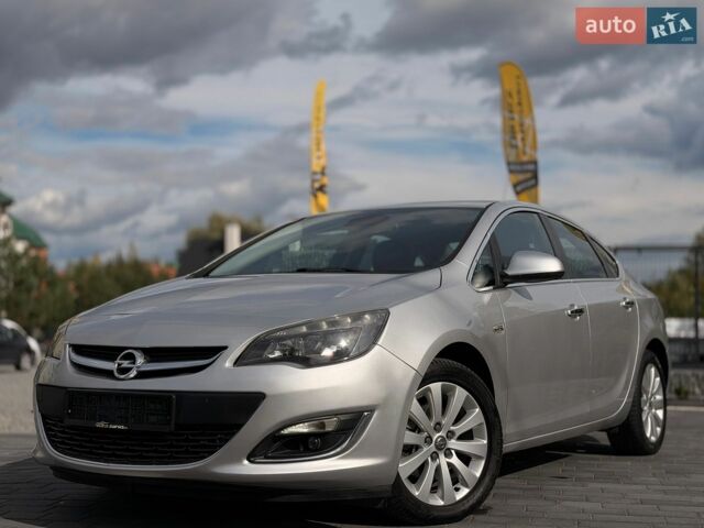 Опель Астра, объемом двигателя 1.7 л и пробегом 185 тыс. км за 8800 $, фото 1 на Automoto.ua