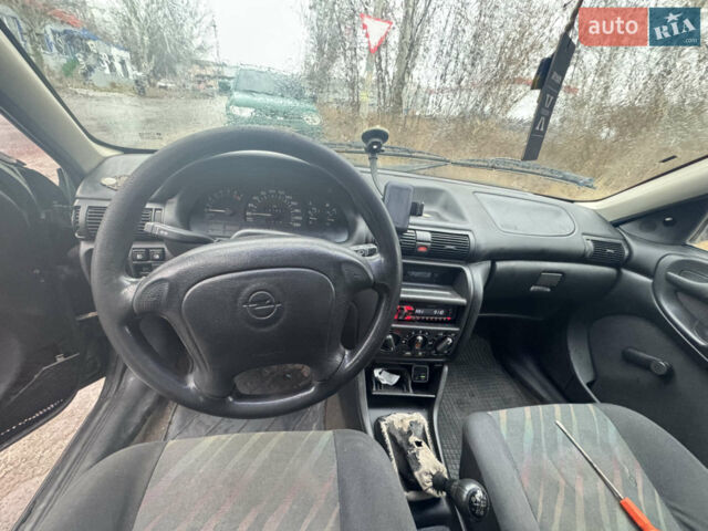 Опель Астра, объемом двигателя 0 л и пробегом 100 тыс. км за 1000 $, фото 1 на Automoto.ua