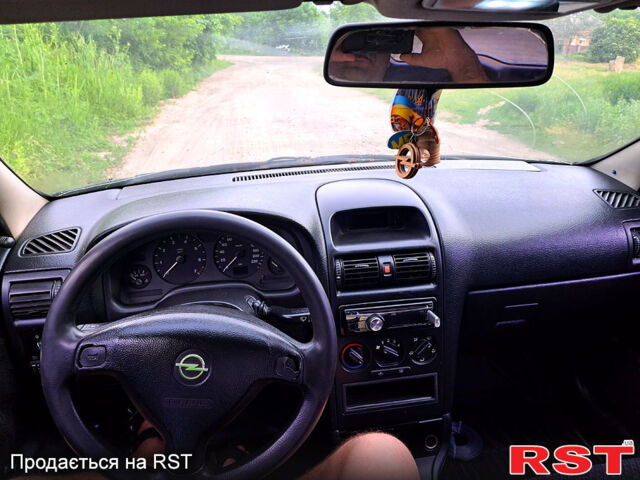 Опель Астра, объемом двигателя 1.4 л и пробегом 114 тыс. км за 2350 $, фото 1 на Automoto.ua