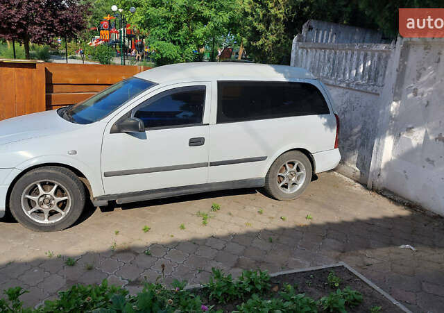 Опель Астра, объемом двигателя 1.7 л и пробегом 390 тыс. км за 3000 $, фото 1 на Automoto.ua