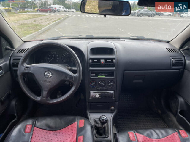 Опель Астра, объемом двигателя 1.4 л и пробегом 311 тыс. км за 2200 $, фото 1 на Automoto.ua