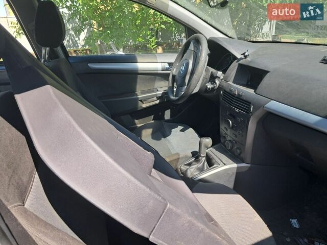 Опель Астра, об'ємом двигуна 1.7 л та пробігом 300 тис. км за 2000 $, фото 1 на Automoto.ua