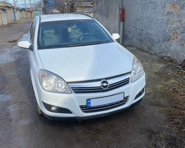 Опель Астра, объемом двигателя 1.9 л и пробегом 225 тыс. км за 5000 $, фото 1 на Automoto.ua