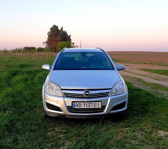 Опель Астра, объемом двигателя 1.9 л и пробегом 365 тыс. км за 4300 $, фото 1 на Automoto.ua