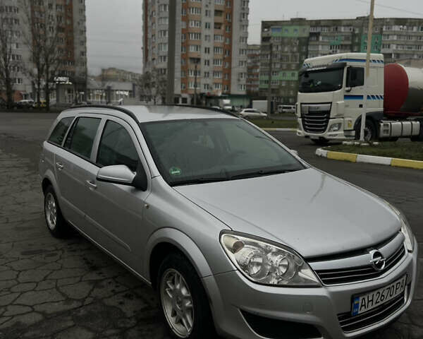 Опель Астра, объемом двигателя 1.7 л и пробегом 225 тыс. км за 5200 $, фото 1 на Automoto.ua