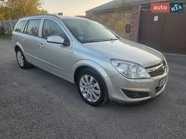 Опель Астра, объемом двигателя 1.6 л и пробегом 167 тыс. км за 5999 $, фото 1 на Automoto.ua