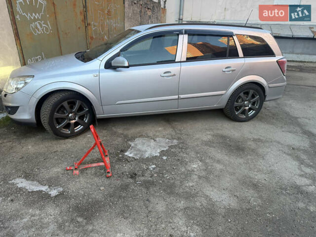 Опель Астра, объемом двигателя 1.7 л и пробегом 270 тыс. км за 6100 $, фото 1 на Automoto.ua