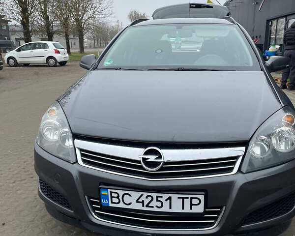 Опель Астра, объемом двигателя 1.6 л и пробегом 206 тыс. км за 6300 $, фото 1 на Automoto.ua