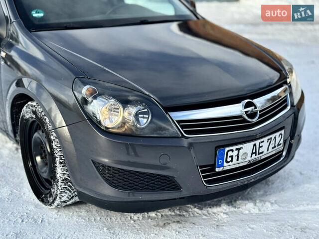 Опель Астра, объемом двигателя 1.6 л и пробегом 225 тыс. км за 4950 $, фото 1 на Automoto.ua