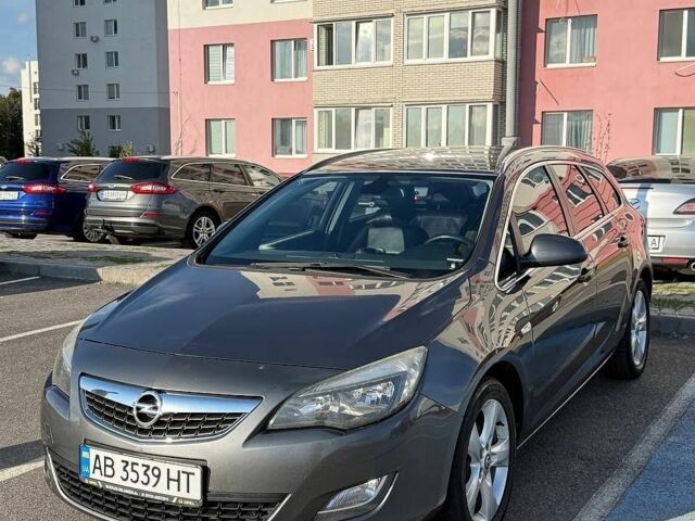 Опель Астра, объемом двигателя 2 л и пробегом 294 тыс. км за 6500 $, фото 1 на Automoto.ua