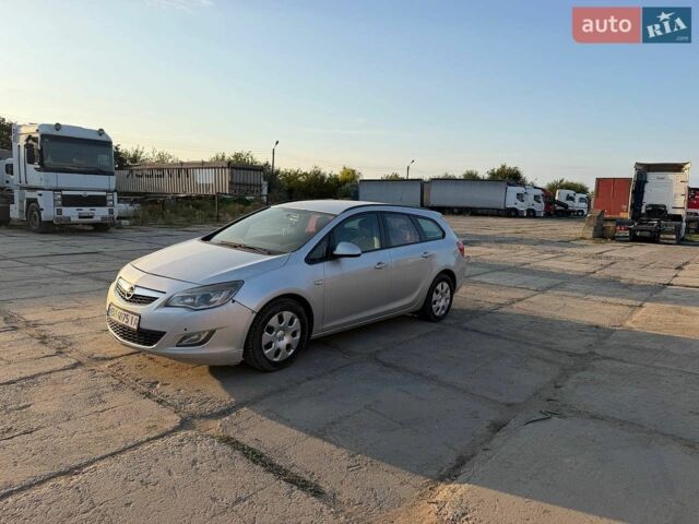 Опель Астра, объемом двигателя 1.3 л и пробегом 250 тыс. км за 3400 $, фото 1 на Automoto.ua