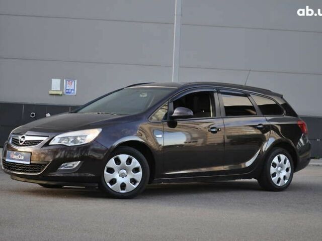 Опель Астра, объемом двигателя 1.7 л и пробегом 245 тыс. км за 8700 $, фото 1 на Automoto.ua