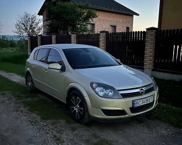 Жовтий Опель Астра, об'ємом двигуна 1.8 л та пробігом 254 тис. км за 3800 $, фото 1 на Automoto.ua
