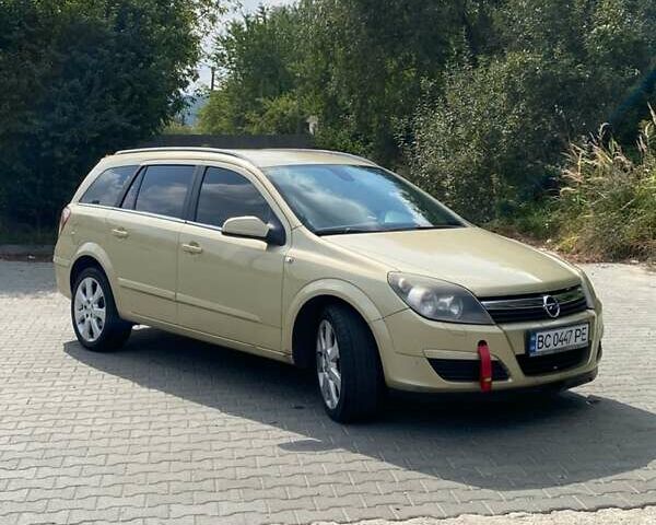 Желтый Опель Астра, объемом двигателя 1.8 л и пробегом 272 тыс. км за 4800 $, фото 1 на Automoto.ua