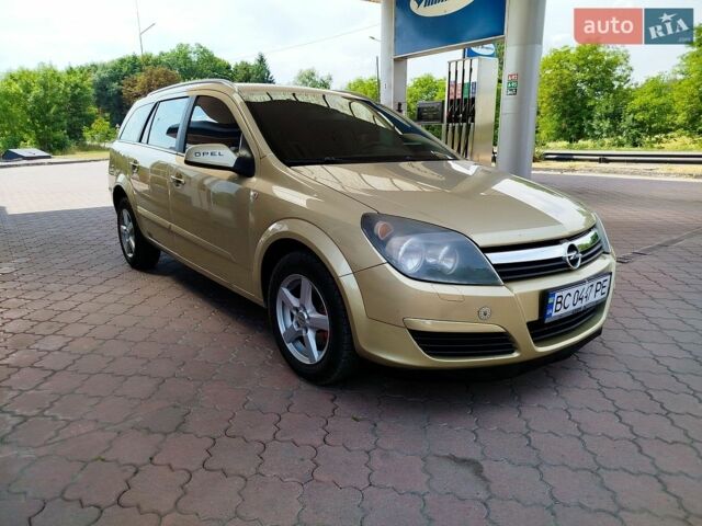 Желтый Опель Астра, объемом двигателя 1.8 л и пробегом 280 тыс. км за 4500 $, фото 1 на Automoto.ua