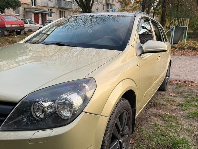 Желтый Опель Астра, объемом двигателя 1.6 л и пробегом 187 тыс. км за 4550 $, фото 1 на Automoto.ua