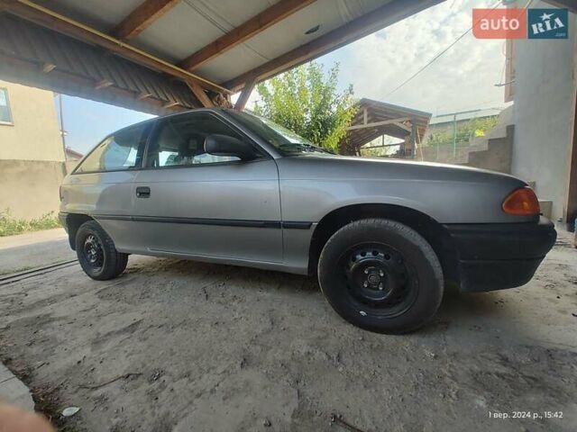 Серый Опель Астра, объемом двигателя 1.39 л и пробегом 444 тыс. км за 2200 $, фото 1 на Automoto.ua