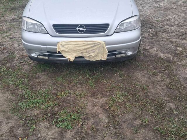 Серый Опель Астра, объемом двигателя 0 л и пробегом 300 тыс. км за 2350 $, фото 1 на Automoto.ua
