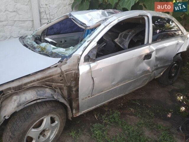 Сірий Опель Астра, об'ємом двигуна 2 л та пробігом 357 тис. км за 400 $, фото 1 на Automoto.ua