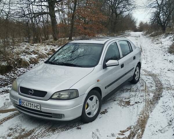 Серый Опель Астра, объемом двигателя 2 л и пробегом 374 тыс. км за 2550 $, фото 1 на Automoto.ua