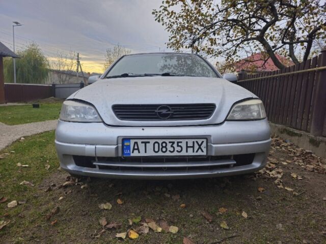 Серый Опель Астра, объемом двигателя 1.6 л и пробегом 400 тыс. км за 750 $, фото 1 на Automoto.ua