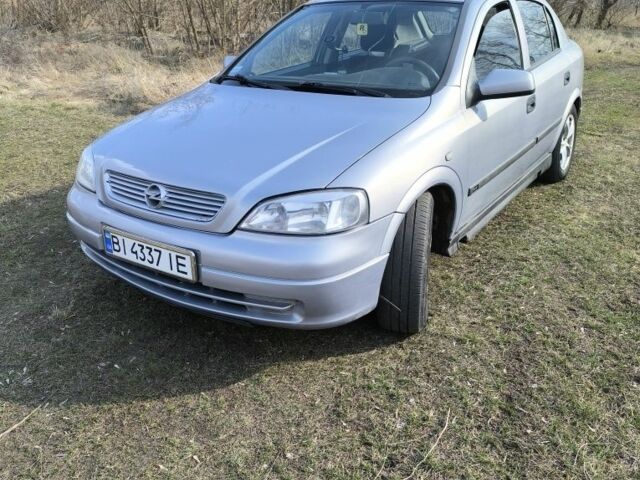 Серый Опель Астра, объемом двигателя 2 л и пробегом 269 тыс. км за 3700 $, фото 1 на Automoto.ua