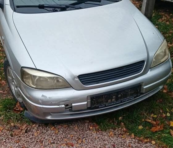 Серый Опель Астра, объемом двигателя 1.8 л и пробегом 280 тыс. км за 2000 $, фото 1 на Automoto.ua