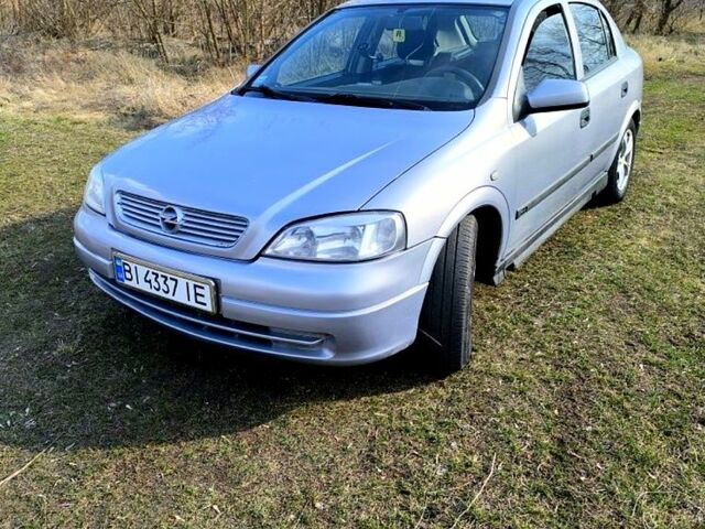 Сірий Опель Астра, об'ємом двигуна 2 л та пробігом 0 тис. км за 3300 $, фото 1 на Automoto.ua