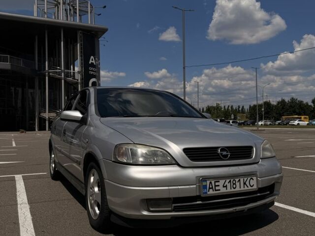 Сірий Опель Астра, об'ємом двигуна 2 л та пробігом 306 тис. км за 2500 $, фото 1 на Automoto.ua