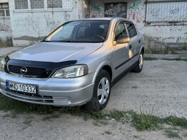 Серый Опель Астра, объемом двигателя 0 л и пробегом 350 тыс. км за 1300 $, фото 1 на Automoto.ua