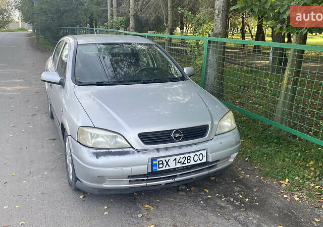Сірий Опель Астра, об'ємом двигуна 2 л та пробігом 226 тис. км за 2700 $, фото 1 на Automoto.ua