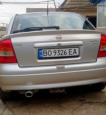 Сірий Опель Астра, об'ємом двигуна 1.6 л та пробігом 268 тис. км за 3850 $, фото 1 на Automoto.ua