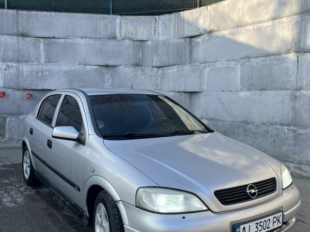 Сірий Опель Астра, об'ємом двигуна 1.8 л та пробігом 318 тис. км за 2700 $, фото 1 на Automoto.ua