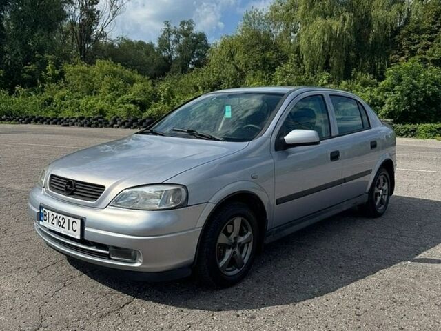 Сірий Опель Астра, об'ємом двигуна 1.6 л та пробігом 306 тис. км за 4300 $, фото 1 на Automoto.ua
