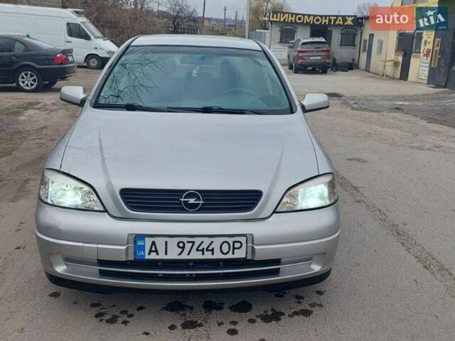 Сірий Опель Астра, об'ємом двигуна 1.6 л та пробігом 190 тис. км за 3100 $, фото 1 на Automoto.ua