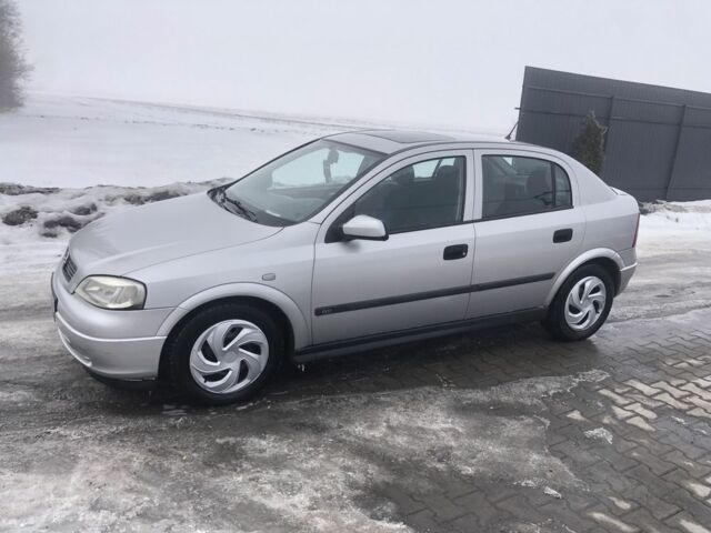 Сірий Опель Астра, об'ємом двигуна 1.7 л та пробігом 250 тис. км за 1700 $, фото 1 на Automoto.ua