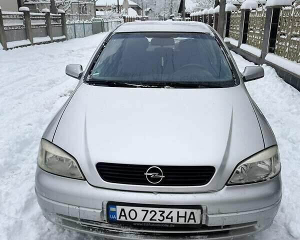 Серый Опель Астра, объемом двигателя 1.6 л и пробегом 151 тыс. км за 4200 $, фото 1 на Automoto.ua