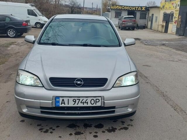 Сірий Опель Астра, об'ємом двигуна 1.6 л та пробігом 190 тис. км за 2500 $, фото 1 на Automoto.ua