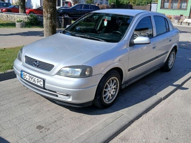 Серый Опель Астра, объемом двигателя 1.7 л и пробегом 390 тыс. км за 2900 $, фото 1 на Automoto.ua