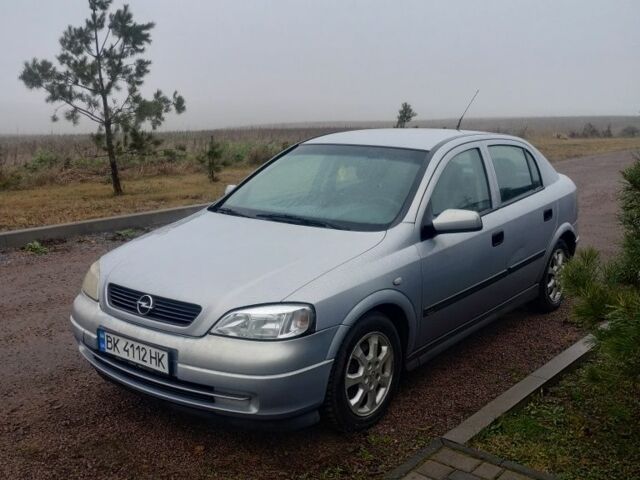 Сірий Опель Астра, об'ємом двигуна 2 л та пробігом 407 тис. км за 3100 $, фото 1 на Automoto.ua