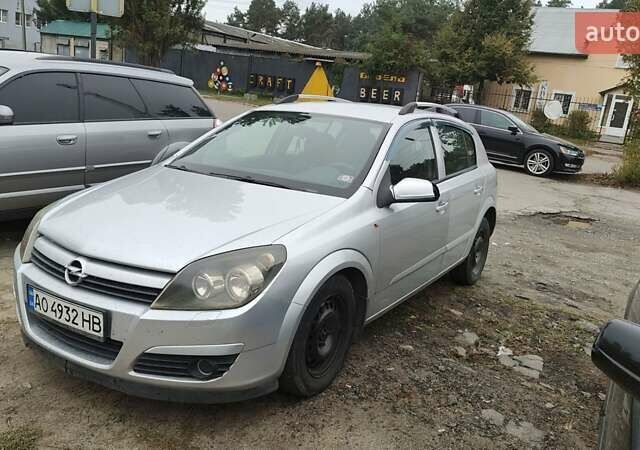 Сірий Опель Астра, об'ємом двигуна 1.36 л та пробігом 427 тис. км за 2650 $, фото 1 на Automoto.ua