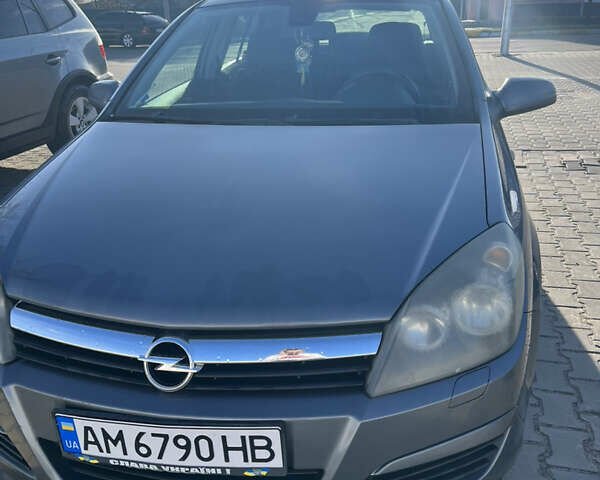Сірий Опель Астра, об'ємом двигуна 1.6 л та пробігом 330 тис. км за 3800 $, фото 1 на Automoto.ua