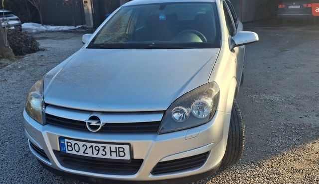 Сірий Опель Астра, об'ємом двигуна 1.6 л та пробігом 235 тис. км за 4700 $, фото 1 на Automoto.ua