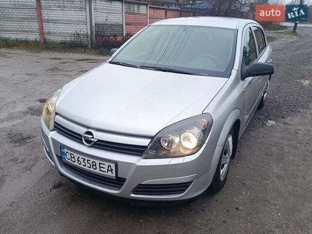 Серый Опель Астра, объемом двигателя 1.6 л и пробегом 251 тыс. км за 4000 $, фото 1 на Automoto.ua