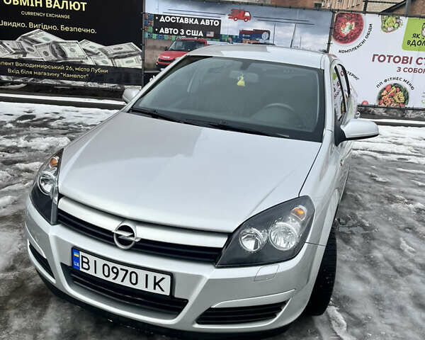 Серый Опель Астра, объемом двигателя 1.6 л и пробегом 270 тыс. км за 5299 $, фото 1 на Automoto.ua