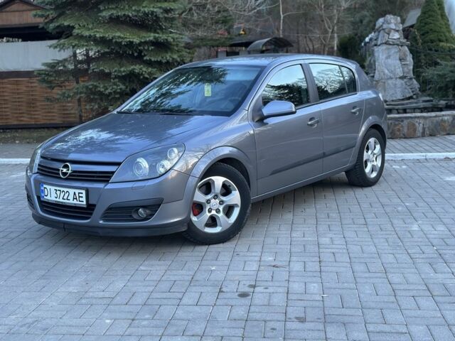 Серый Опель Астра, объемом двигателя 2 л и пробегом 235 тыс. км за 4250 $, фото 1 на Automoto.ua