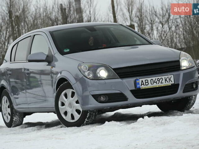 Сірий Опель Астра, об'ємом двигуна 1.6 л та пробігом 188 тис. км за 3999 $, фото 1 на Automoto.ua