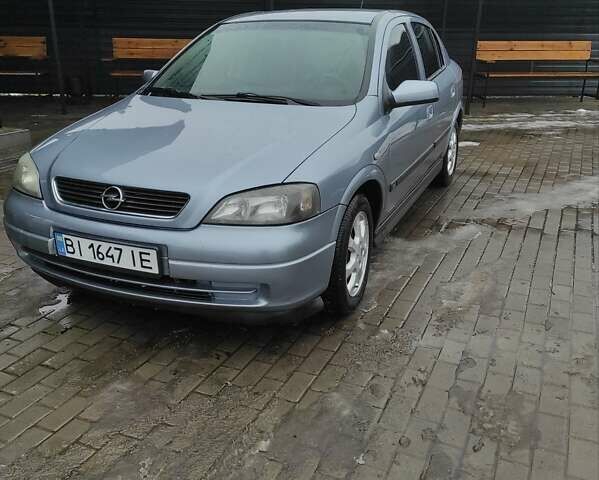 Сірий Опель Астра, об'ємом двигуна 1.6 л та пробігом 157 тис. км за 3600 $, фото 1 на Automoto.ua