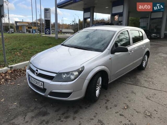 Опель Астра 2004 в Харькове на Automoto.ua Серый Опель Астра, объемом двигателя 1.6 л и пробегом 251 тыс. км за 5000 $, фото 1 на Automoto.ua